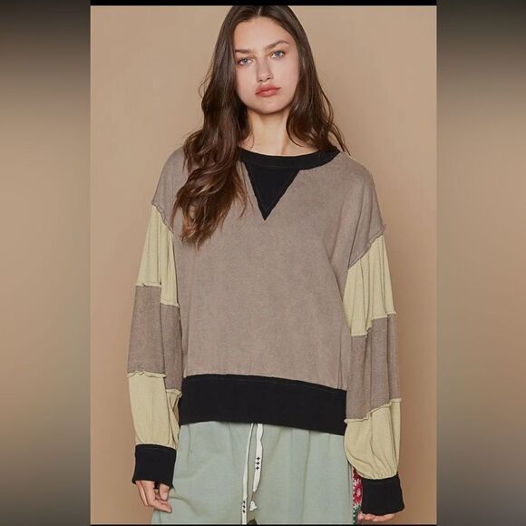 POL OVERSIZE ROUND NECK COLOR BLOCK LONG-SLEEVE - Picture 1 of 4